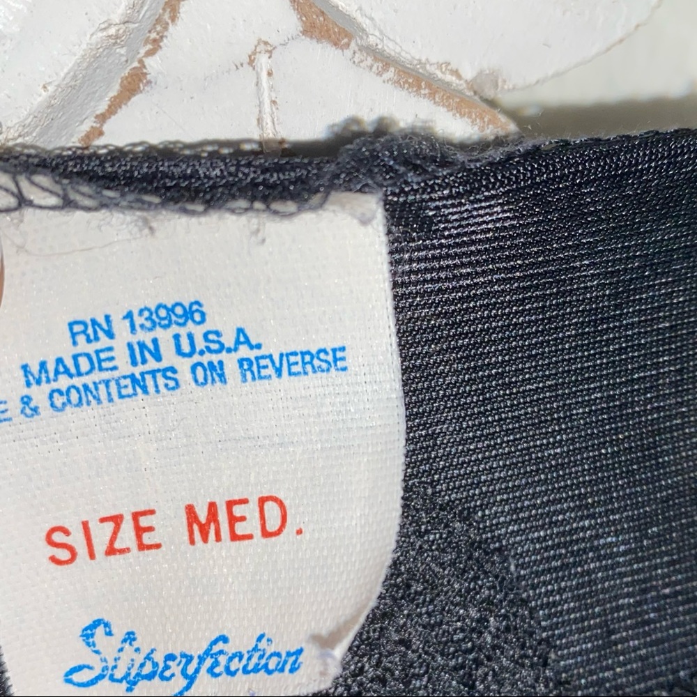 Vintage black slip top - Picture 6 of 6